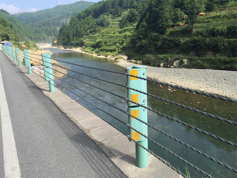 ���ݶ���